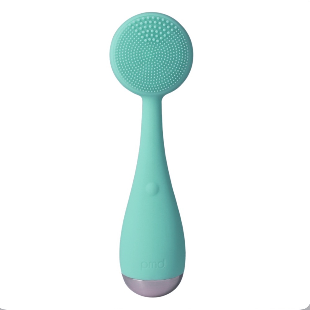 PMD CLEAN Smart Facial Cleansing Device